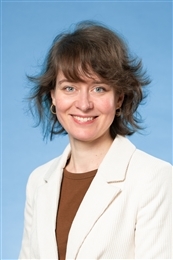Dr. Marielle Zill