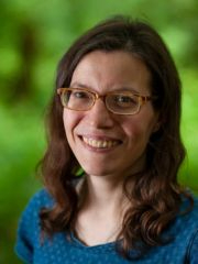 Dr. Naomi van Steenbergen