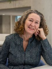 Drs. Afke van der Velden